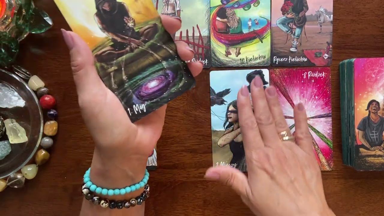 No momento, você está visualizando CO ON/ ONA MYŚLI I PLANUJE ?#tarot #czytanietarota #związki #tarotcards#tarotinteractivo