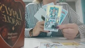 Leia mais sobre o artigo DORINȚA CUIVA SE ÎNDEPLINEȘTE 🔺SE MERGE MAI DEPARTE 🔺 tarot 🔺 spiritualitate