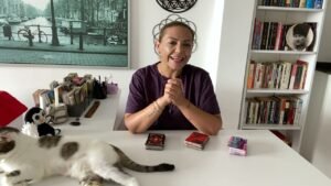 Leia mais sobre o artigo ⚖️İLAHİ ADALET TECELLİ EDECEK Mİ?#tarot #tarotfali #tarotacilimi #aklımdakikişitarot #yasakaşktarot