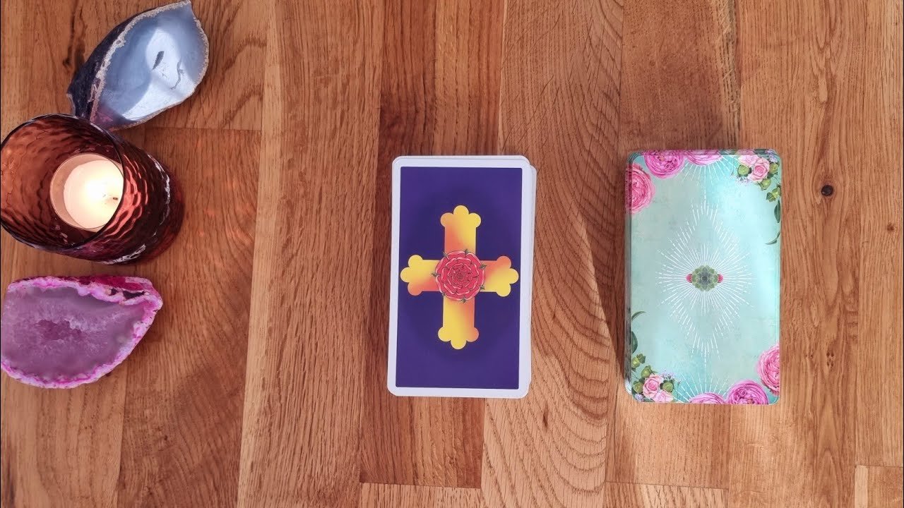 No momento, você está visualizando KTO O TOBIE TERAZ MYŚLI💬 I  JAKIE BĘDĄ DZIAŁANIA ZE STRONY TEJ OSOBY❓️🤍❤️🖤💫Tarot🌟