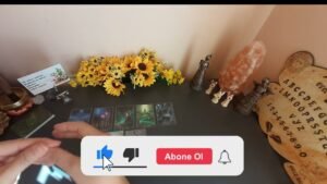 Leia mais sobre o artigo Aklımdaki Kişi Ne Yapmak İstiyor 🤔Tarot Açılımı
