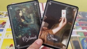 Leia mais sobre o artigo AKLINDAKİ KİŞİ❤ 💌SENİN İLE İLGİLİ HANGİ KARARI ALDI❤ 🧿💯#tarotfalı #aklımdakikişihakkımdanedüşünüyor
