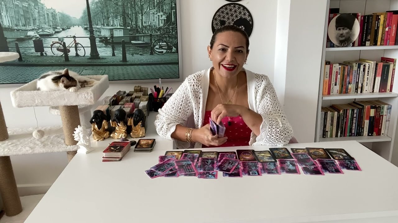 No momento, você está visualizando 💯AKLINDAKİ KİŞİNİN DERİN BİLİÇALTI AKIL VE ♥️ DERİN DERİN OKUDUK 🔮#tarot #aklımdakikişitarot #aşk