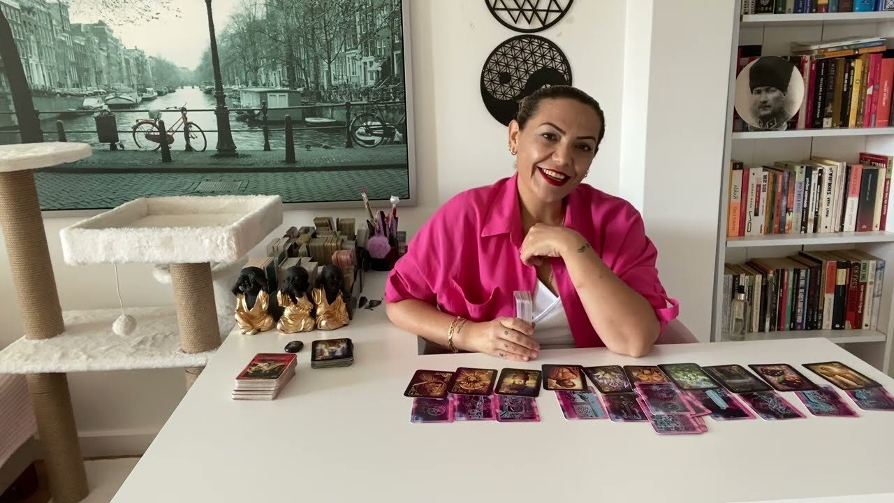 No momento, você está visualizando 💯AKLINDAKİ KİŞİNİN SENİNLE İLGİLİ PLANI NE? #tarot #tarotfali #aklımdakikişitarot #fal #viralvideo