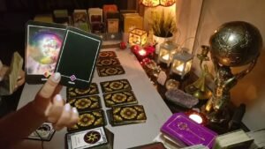 Leia mais sobre o artigo Eril ❤Dişil Derin Bilinçaltı Okuması 💫Tarot Okuması