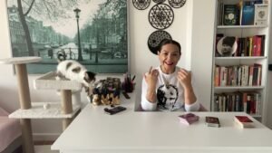 Leia mais sobre o artigo 💯İLİŞKİNİZ GÜZEL GİDERKEN NEDEN BOZULDU ? NEDEN KOPTUNUZ ? #tarot #tarotfali #tarotacilimi #fal