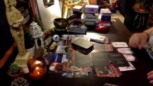 Leia mais sobre o artigo O, TAM ŞU ANDA (Tıkladığın anda) NE YAPIYOR?!? AKLINA GELİYOR MUSUN? SANA DUYGULARI NASIL ŞU AN?