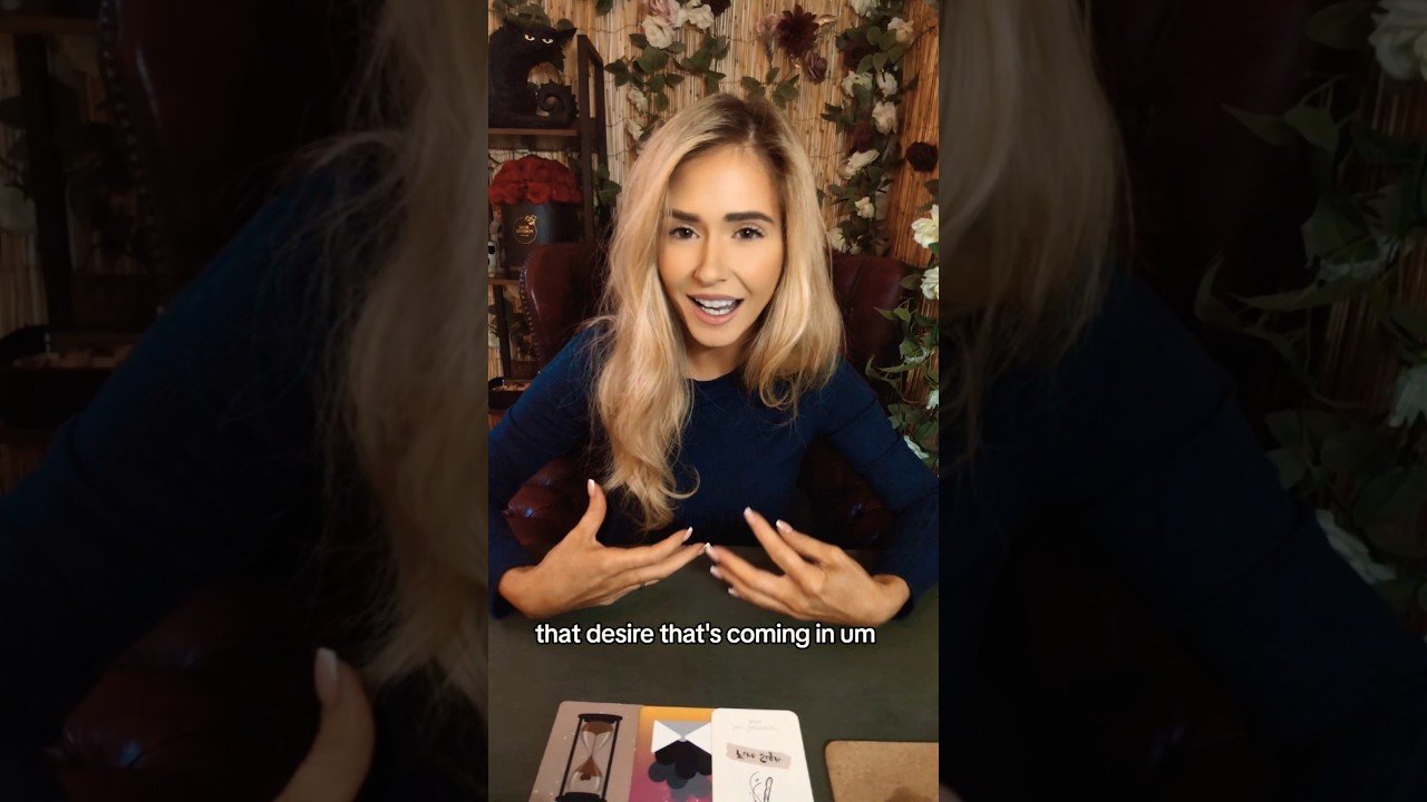 No momento, você está visualizando Someone wants to talk to you… Pt1 #tarot #love #reading #twinflame #soulmate #energy #tarotreading