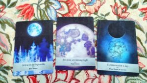 Leia mais sobre o artigo Tarot chọn tụ: TRONG NHẬN ĐỊNH CHUNG CỦA MỌI NGƯỜI, BẠN CÓ LẤY ĐƯỢC LÒNG CỦA NGƯỜI KHÁC? 🔍🤯💕🍀