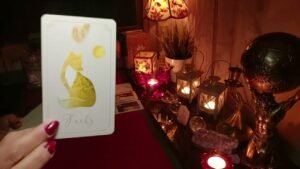 Leia mais sobre o artigo Uyku Öncesi  Bir Doz Aklımdaki Kişi🥰 Bugün Seninle İlgili Ne Düşünmüş?🤓💟🔥 Tarot Açılımı