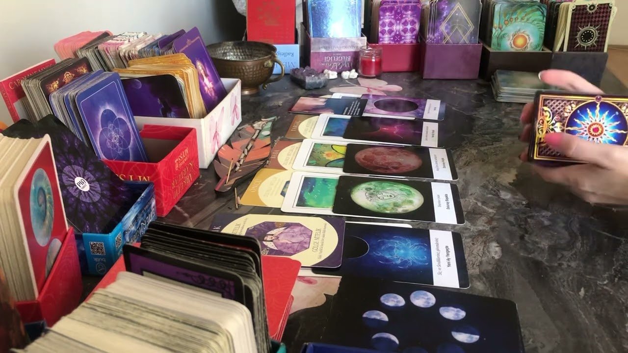 No momento, você está visualizando AKLIMDAKİ KİŞİ⁉️SENDEN VAZGEÇTİ Mİ⁉️#tarot