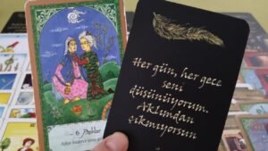 Leia mais sobre o artigo AKLINDAKİ KİŞİ❤️HERŞEYİ İTİRAF ETTİ😳❤️/ HAZIR MISIN❤️ #tarot #aklımdakikişihakkımdanedüşünüyor