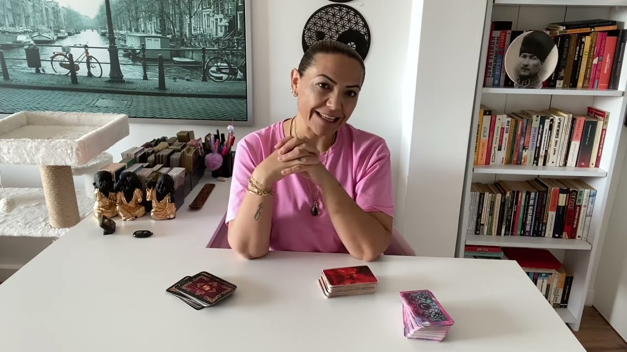 No momento, você está visualizando 💯AKLINDAKİ KİŞİ ÖZLÜYOR MU? MERAK EDİYOR MU? DUYGUSU ? DÜŞÜNCESİ NEDİR ? #tarot #tarotfali #aşkfalı