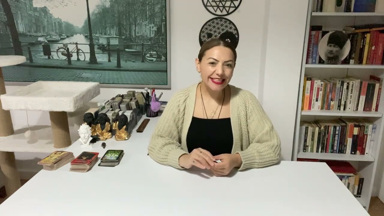 No momento, você está visualizando 💯AKLINDAKİ KİŞİNİN BİR SONRAKİ HAMLESİ NE OLACAK ? #tarot #tarotfali #aşkfalı #aklımdakikişitarot