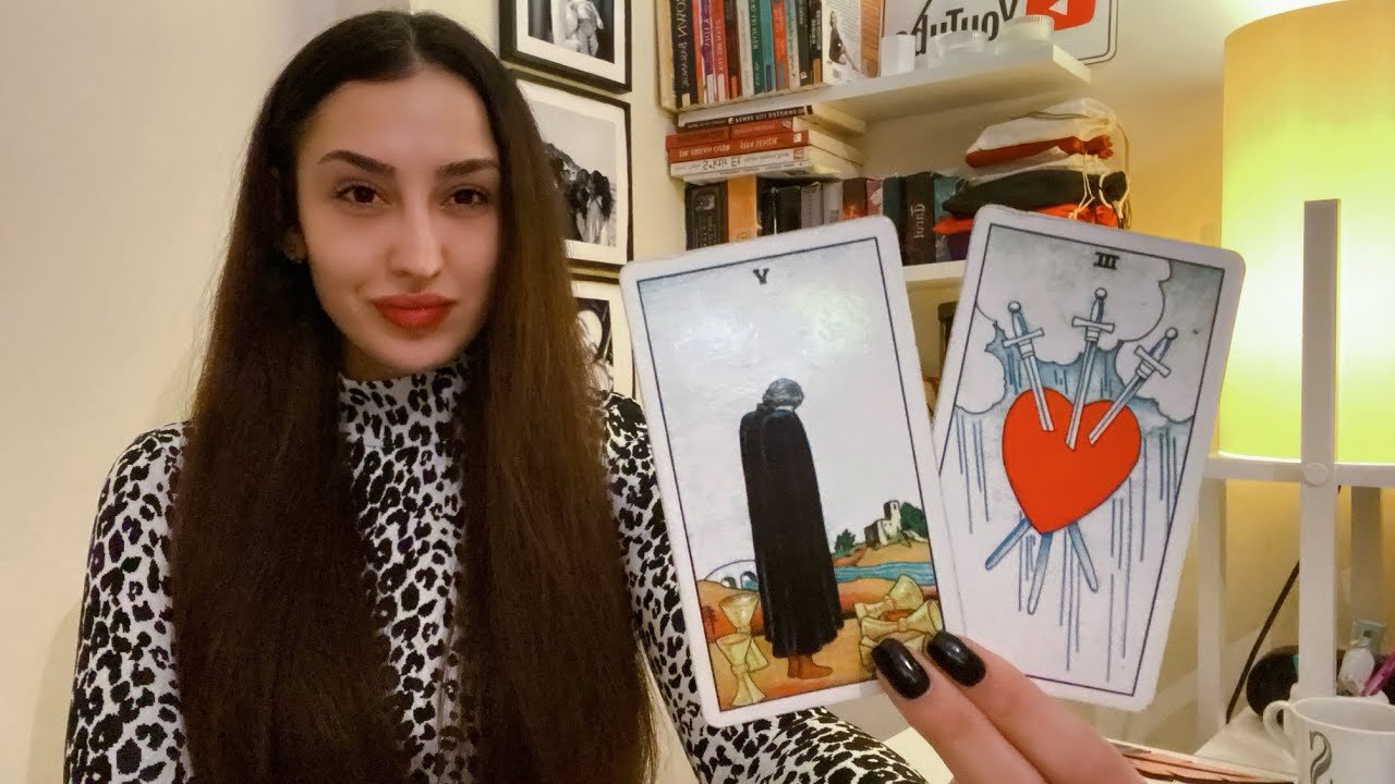 No momento, você está visualizando Aklınızdaki kişi “Tüm kalbimle söylüyorum.Seni çok seviyorum” #tarot #aklımdakikişitarot