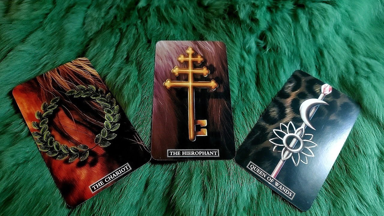 No momento, você está visualizando BẠN ĐANG CHIÊU CẢM “PHÚC KHÍ ĐẶC BIỆT ” NÀO ĐẾN NHANH NHẤT?@EvelynTarot