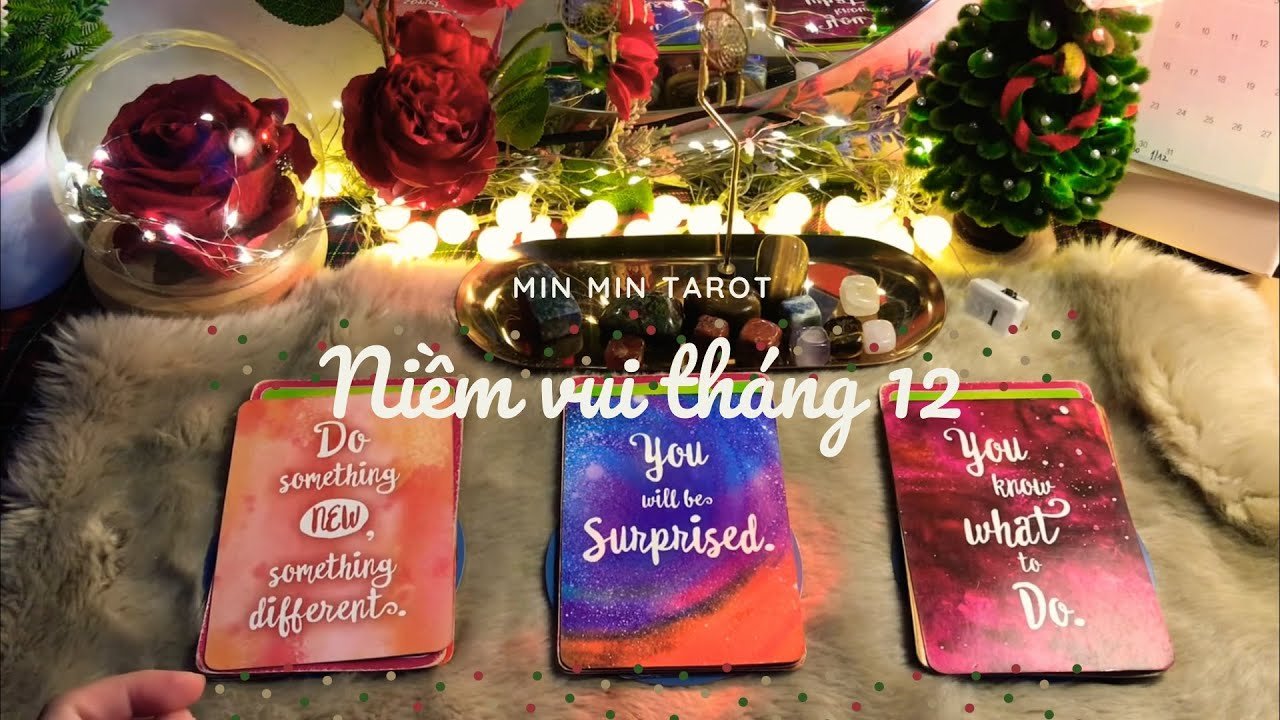 No momento, você está visualizando CHỌN 1 TỤ BÀI: NIỀM VUI THÁNG 12