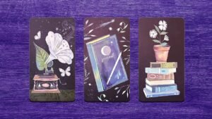 Leia mais sobre o artigo ¿Cuáles son sus próximos pasos hacia ti? 👀🤯 💜 Tarot interactivo 💜