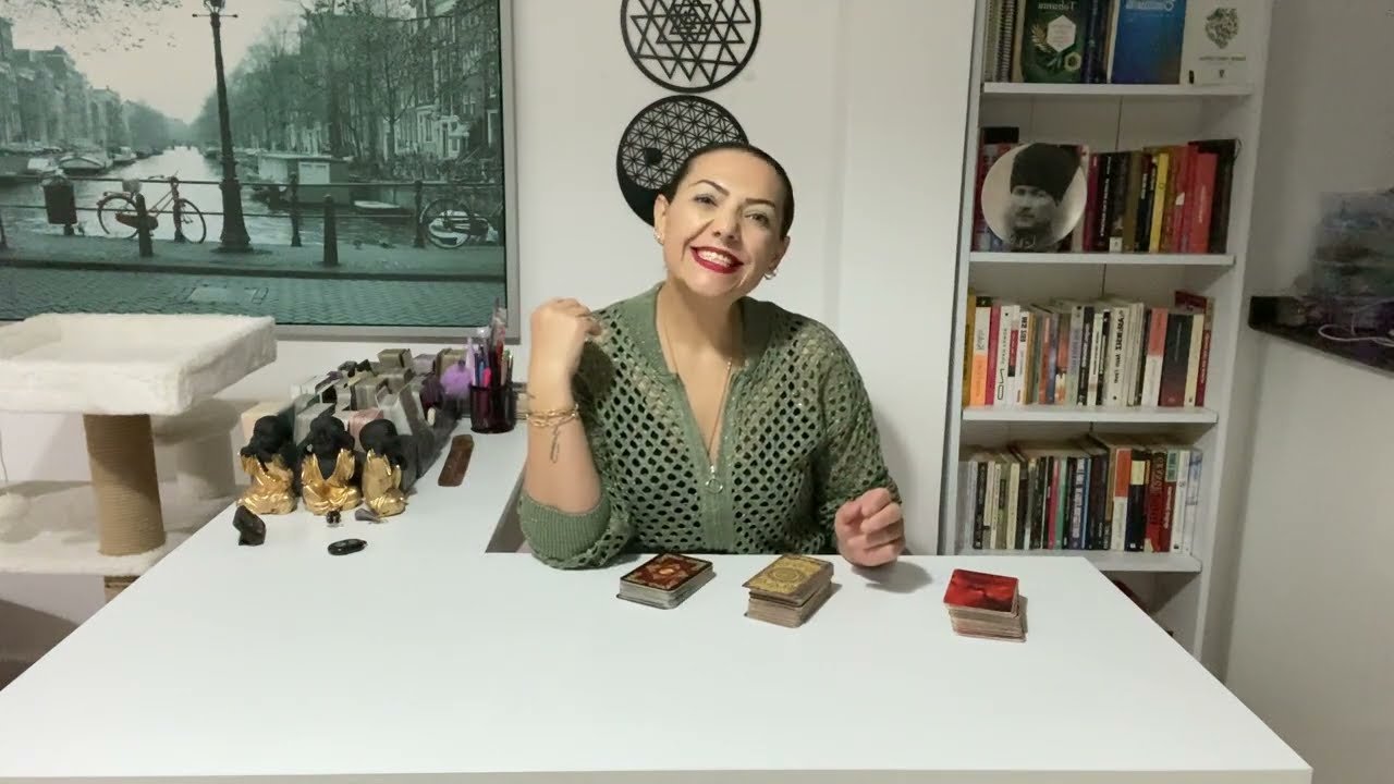 No momento, você está visualizando 🔮AKLINDAKİ KİŞİNİN GÖZÜNDE SEN NASILSIN ? #tarot #tarotacilimi #aklımdakikişitarot #fal #tarotfali