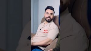 Leia mais sobre o artigo Farsi Tarot  فدای شکمش شد 😂