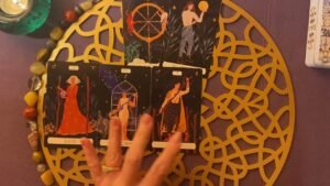 Leia mais sobre o artigo MASZ BARDZO WAŻNĄ WIADOMOŚĆ OD NIEGO 😘 #tarot #tarotinteractivo #tarotcards #tarotcards