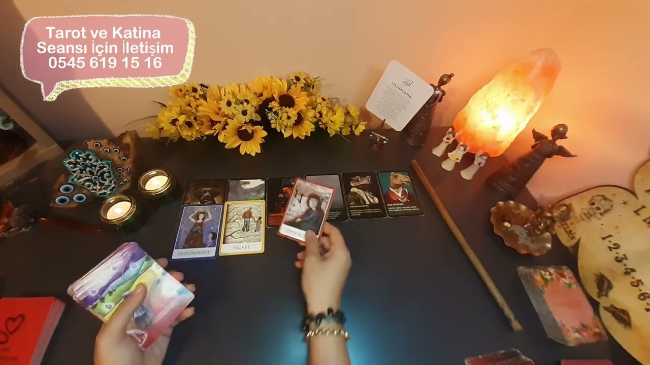No momento, você está visualizando Onun Hayatında Bilmediğim Neler Oluyor 🤔Neler Yapıyor? TAROT AÇILIMI