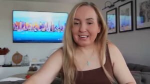 Leia mais sobre o artigo SECRET, CE FACE PERSOANA DIN MINTEA TA??? NERVOASA LA MAXIMUM PTR CA VA IUBESTE!!!