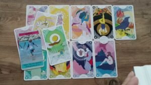 Leia mais sobre o artigo Seninle İlgili Akıldan Yürekten Geçenleri Tarot