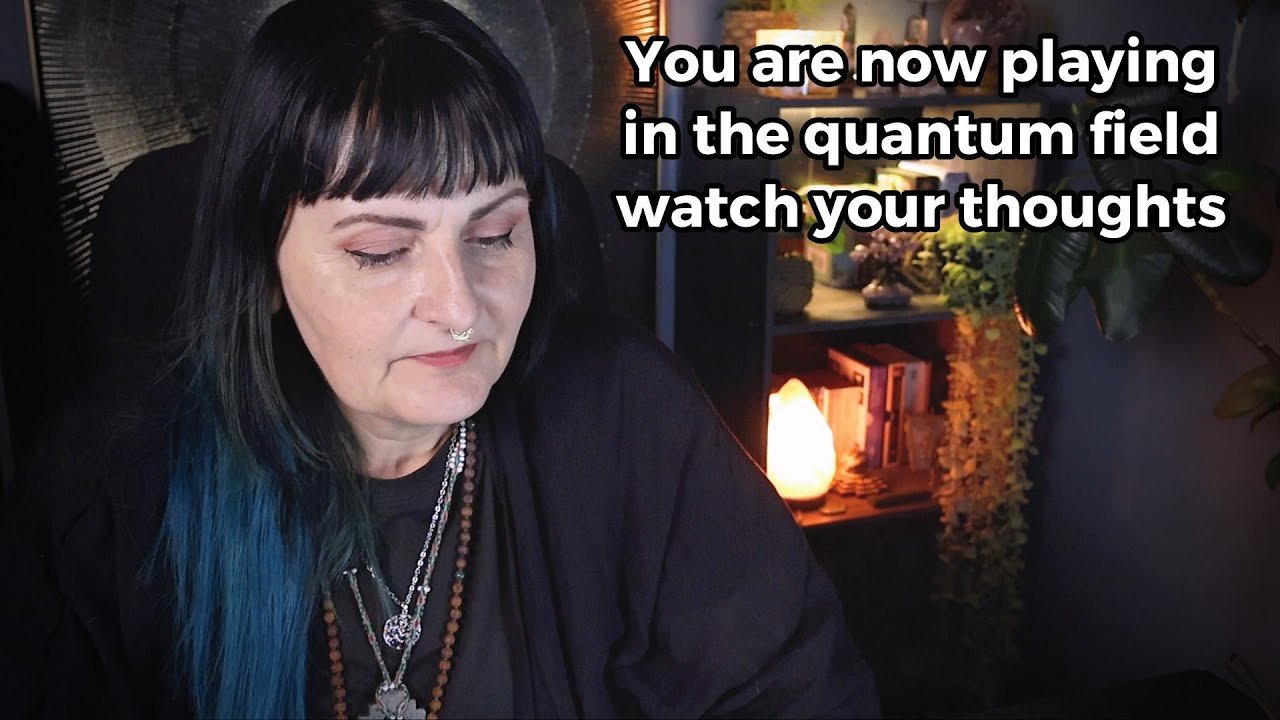 No momento, você está visualizando You have past the point of no return, your thoughts become things- tarot reading