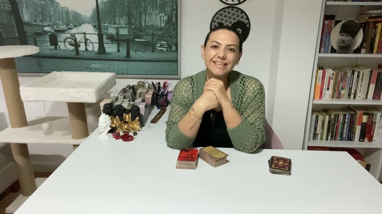 No momento, você está visualizando 💯AKLINDAKİ KİŞİ SENİN İÇİN MÜCADELE EDECEK Mİ? #tarot #tarotfali #aklımdakikişitarot #tarotacilimi