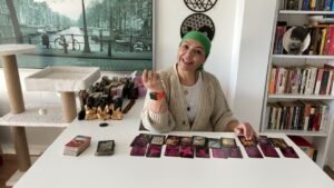 Leia mais sobre o artigo 💯AKLINDAKİ KİŞİNİN EN DERİN BİLİNÇ ALTI ? DUYGUSU ? DÜŞÜNCESİ ? #tarot #tarotfali #aklımdakikişi