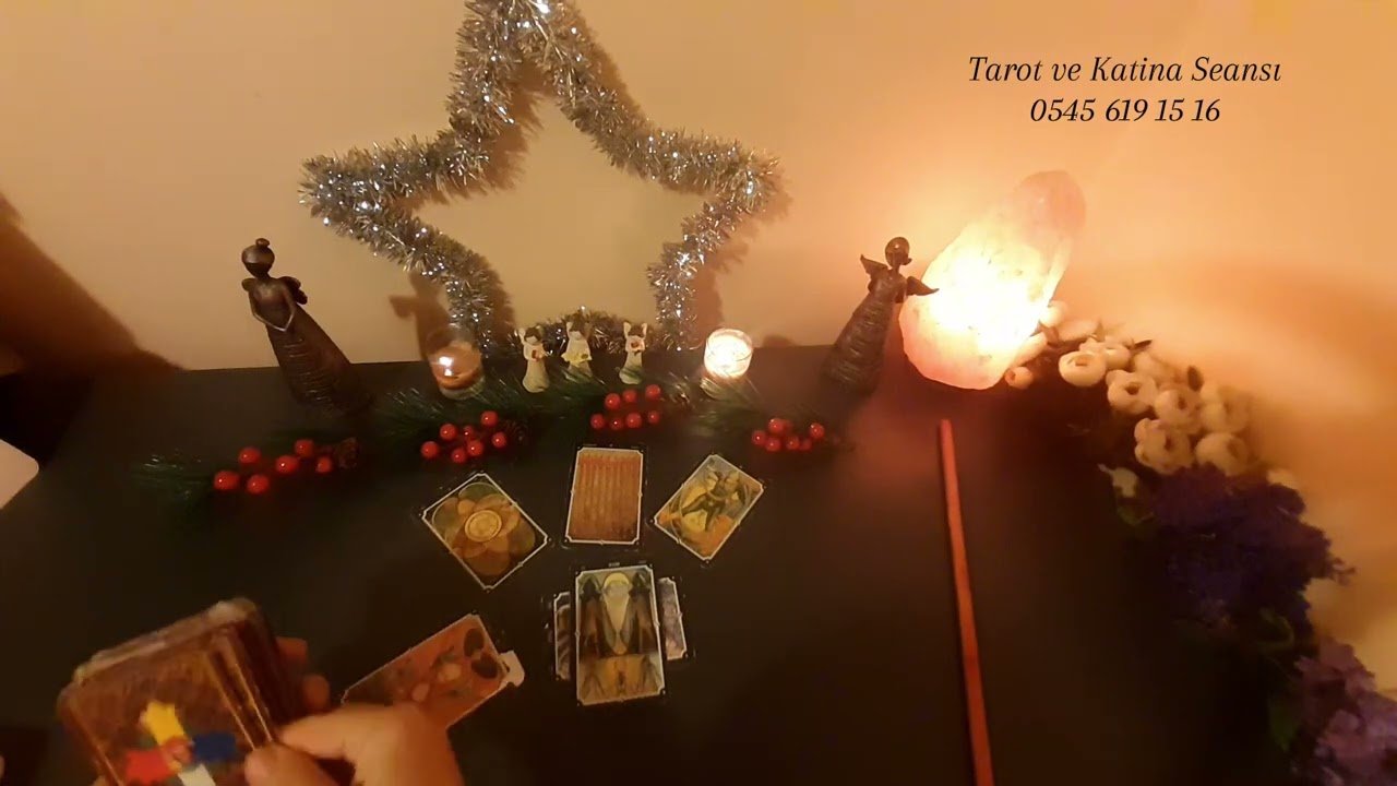 No momento, você está visualizando 🔮Azizenin Sırrı Açılımı🔮❤️SENDEN VAZGEÇMEM❤️ Dedi Tarot