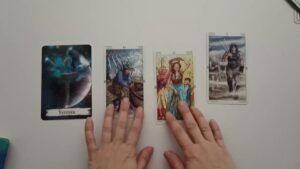 Leia mais sobre o artigo Yakın Gelecekte Seni Neler Bekliyor?🧿Tarot