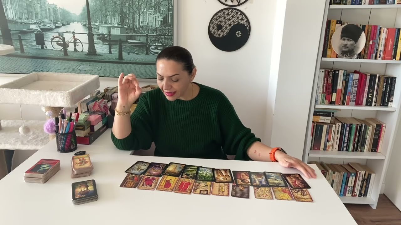 No momento, você está visualizando 💯AKLINDAKİ KİŞİ NEDEN SESSİZ ? SESSİZLİĞİNİ BOZACAK MI? #tarot #tarotreading #aklımdakikişitarot