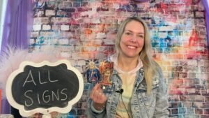 Leia mais sobre o artigo ALL SIGNS 🙋🏼‍♀️💗 Their Feelings for You! 💫 Jan 27 – February 2 2025 Tarot Love Reading