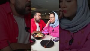 Leia mais sobre o artigo Farsi Tarot   مچشو گرفت 😂