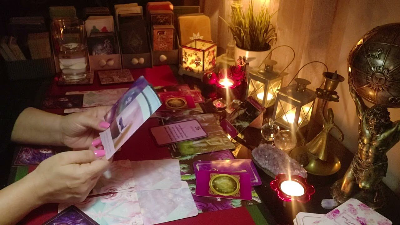 No momento, você está visualizando 💫💫İkiz Ruh ve Ruh Eşi Yolculuğundaki Eril ve Dişil Enerji Ne Durumda?Süreçte Sizi Ne Bekliyor? 💞