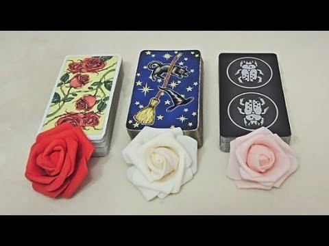 No momento, você está visualizando 💫🦋LO QUE SIENTE EN ESTE MOMENTO?🦋💫Tarot interactivo