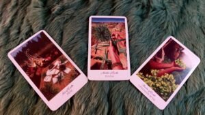 Leia mais sobre o artigo LỘC TRỜI BAN ĐANG BÍ MẬT ĐỔ XUỐNG CUỘC SỐNG CỦA BẠN! ĐÓ LÀ GÌ? @EvelynTarot