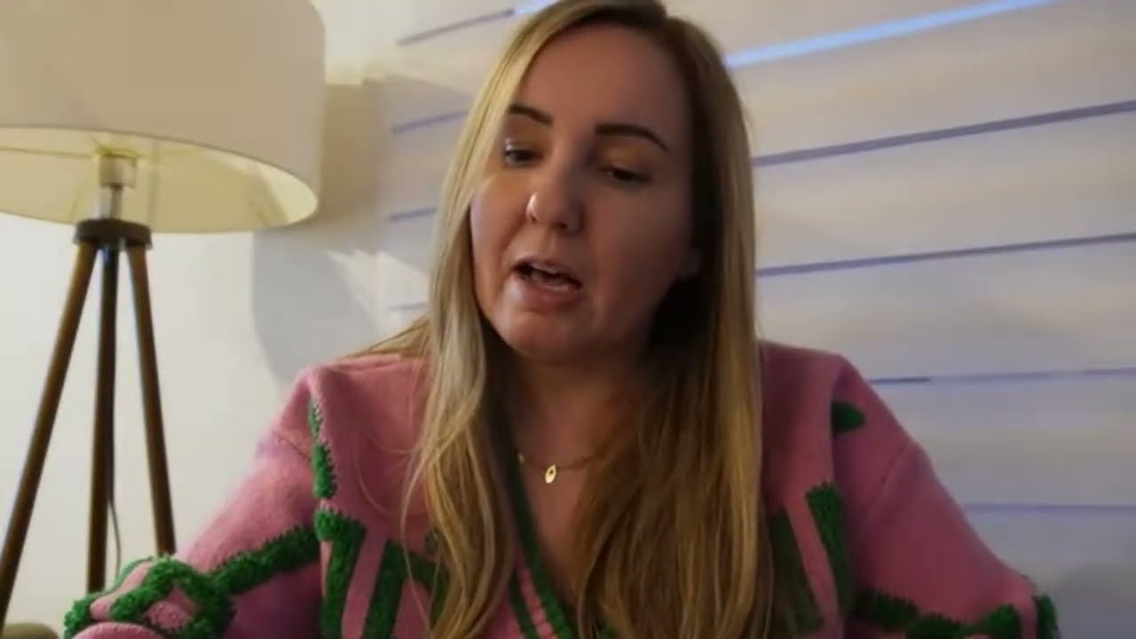 No momento, você está visualizando TAROT TARZIU IN NOAPTE ⭐️ VOI ȘTIȚI DEJA ASTA… ASA CĂ…