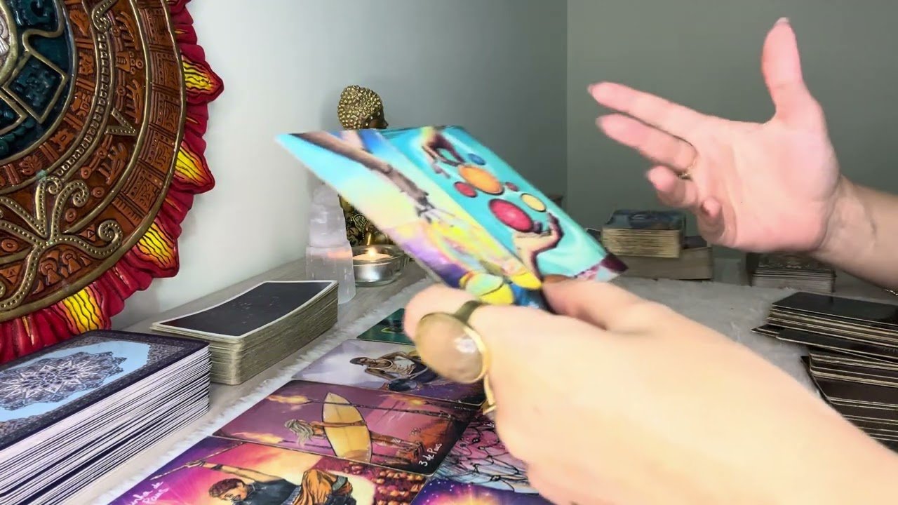 No momento, você está visualizando O que ele/ela SENTE VERDADEIRAMENTE por mim? TAROT Amor