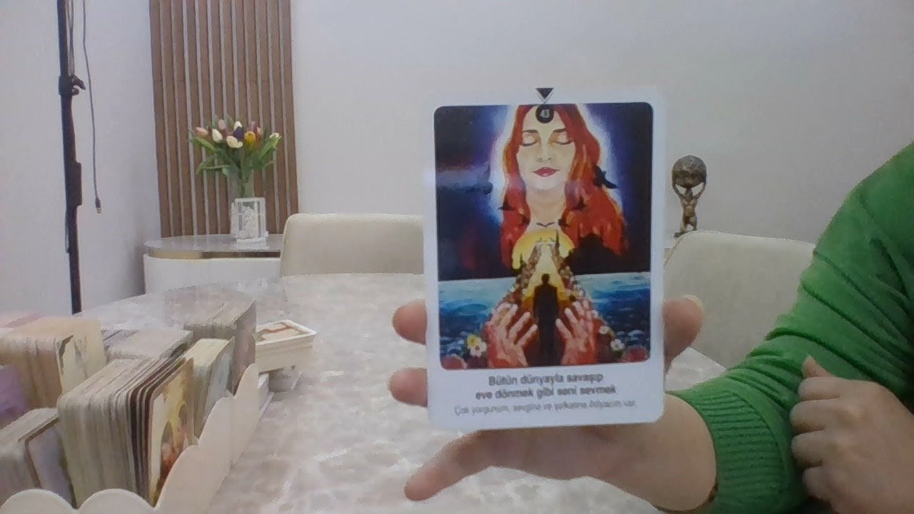 No momento, você está visualizando AKLINIZDAKİ KİŞİLERDEN HABERLER GELİYOR… #keşfet #tarot #astrology #keşfetteyiz #tarotcardreading