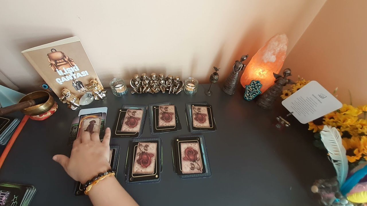 No momento, você está visualizando 🤔GERÇEKTEN SENİNLE İLGİLİ NELER DÜŞÜNÜYOR. 🤔Gerçek Bilinçaltı Düşünceleri. 🔮Tarot Açılımı🔮