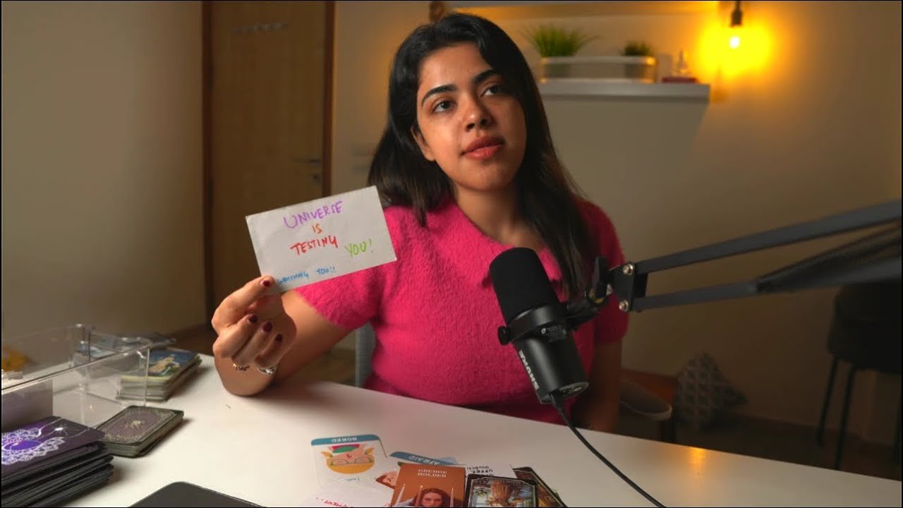 No momento, você está visualizando Iss person ka apke bare mai kya last thought tha? 💭 (Platonic / Romantic / Anyone) || Tarot Reading