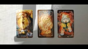 Leia mais sobre o artigo tarot: chọn tụ bài: vibe của bạn trong mắt người khác giới