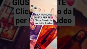 Leia mais sobre o artigo È la Persona GIUSTA PER TE ❤️ #shorts #tarocchi #tarot #goldunicornart