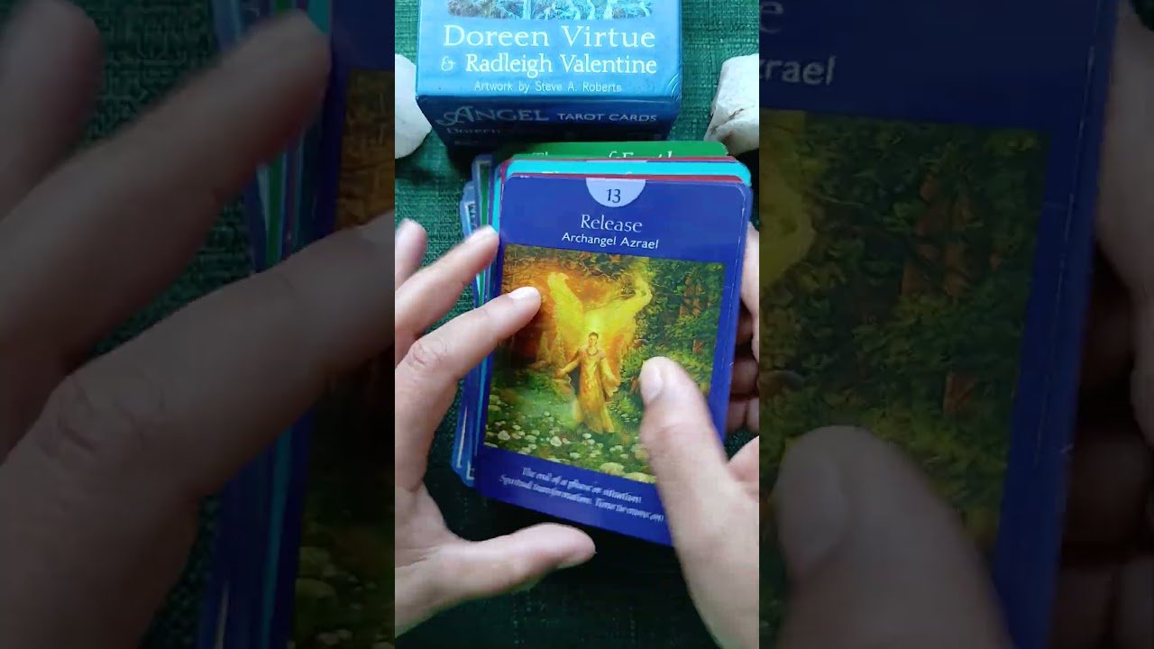 No momento, você está visualizando Angel Tarot Card 13/4/25