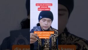 Leia mais sobre o artigo Dia salah sangka dengan perhatianmu #shorts #tarot #tarotreading #generalreading #trending