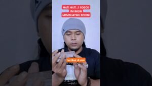 Leia mais sobre o artigo Hati hati..!! sosok ini ingin membuatmu begini #shorts #tarot #tarotreading #generalreading