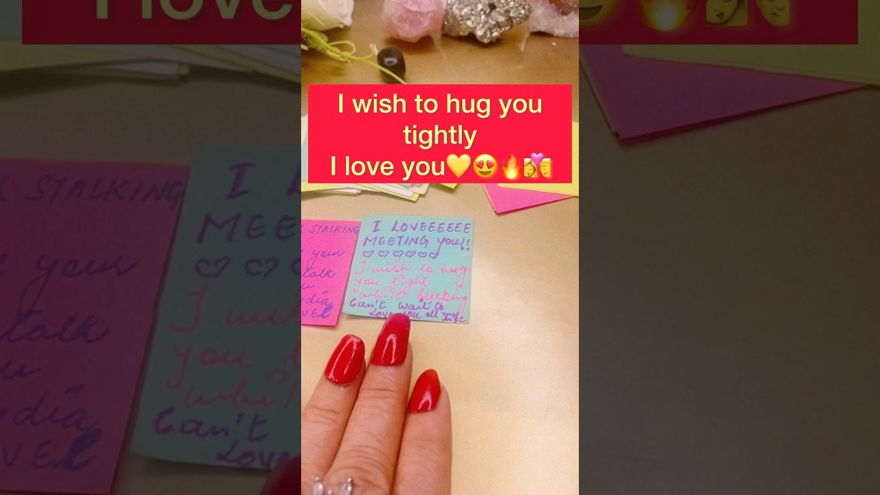No momento, você está visualizando ￼ वो आपको अपनी बाहों में भर लेना चाहते हैं💋🌹#tarot #hinditarot #shortsviral #twinflame 💯😍💕❣️